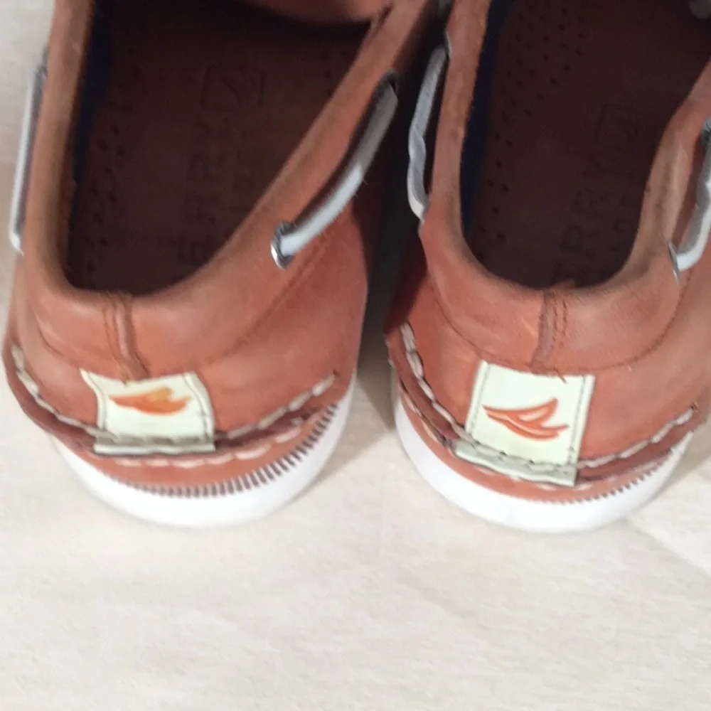 Sperry Top Sider 2 Eye Leather Upper-Size 11M